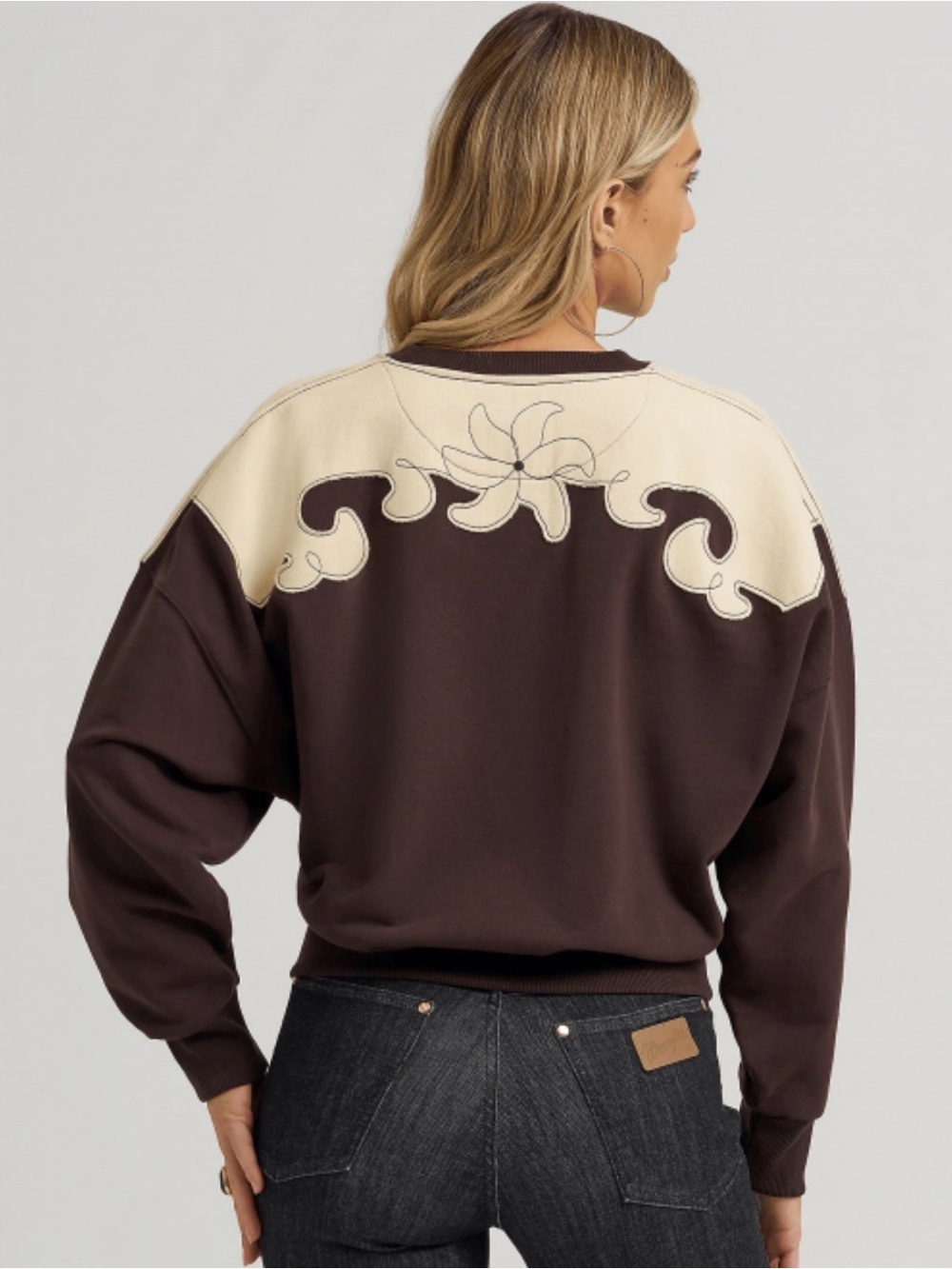 Wrangler Brown Crewneck with Cream Trim